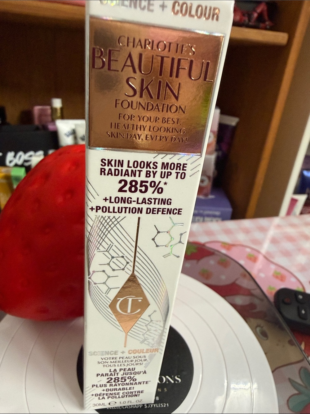 Charlottes Beautiful Skin Foundation Science color